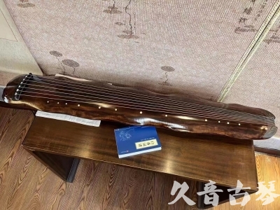 上饶市●久音古琴  ●今日推荐 20230830 【冰丝断纹蕉叶】